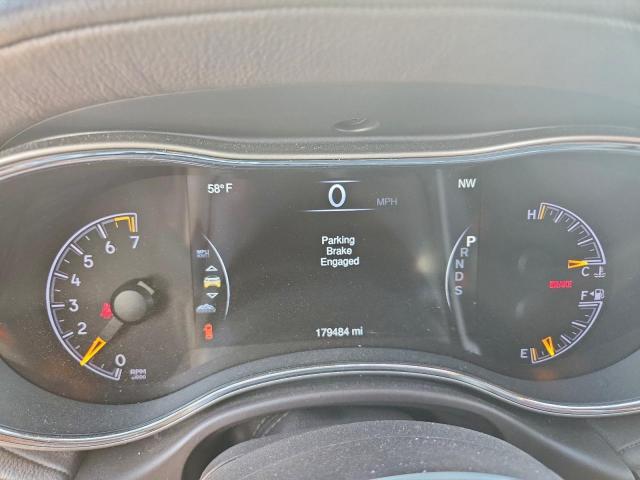 Jeep Grand Cherokee Overland Image 2