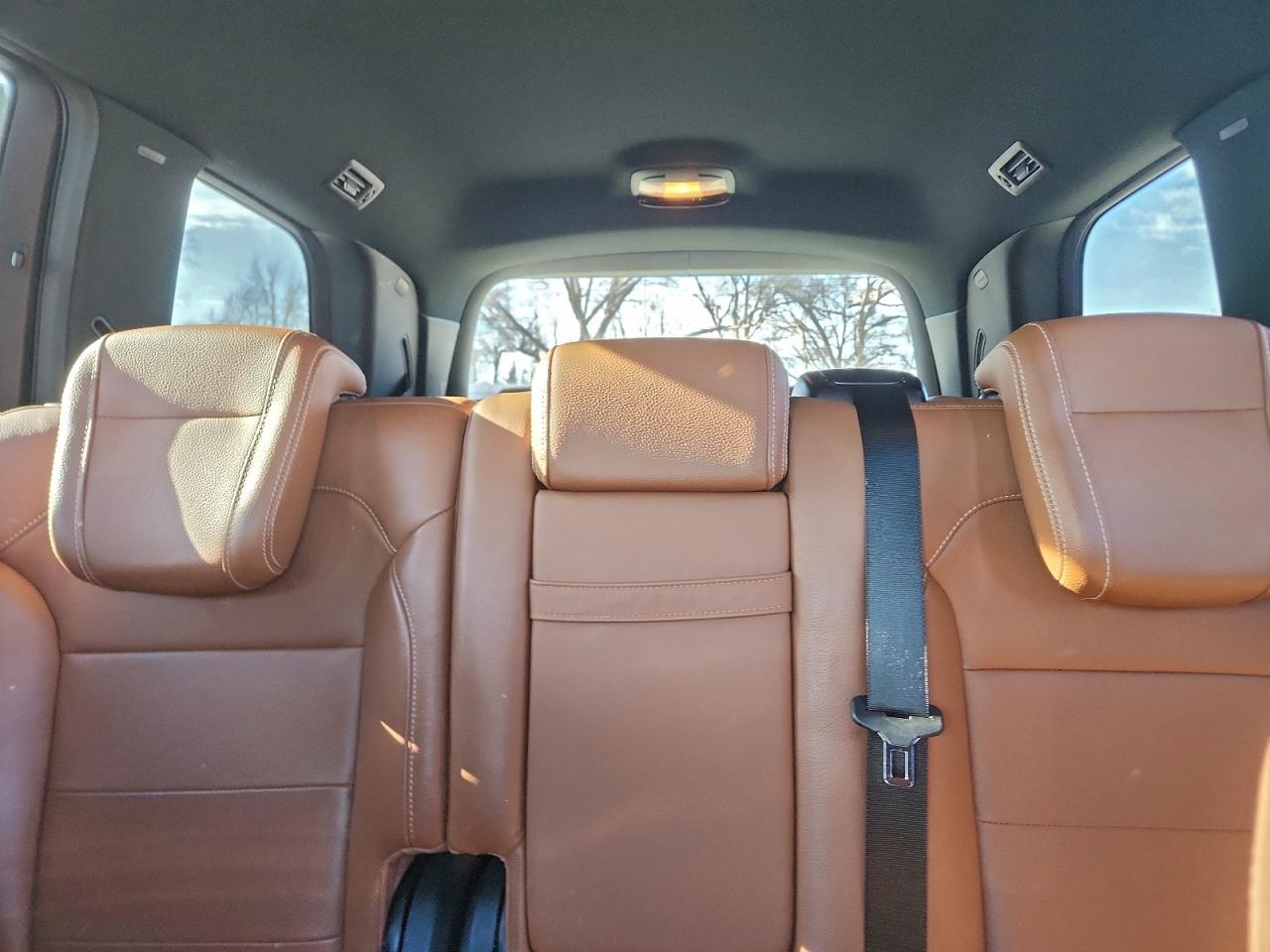 Mercedes-Benz Gls-class 550 4matic Image 9