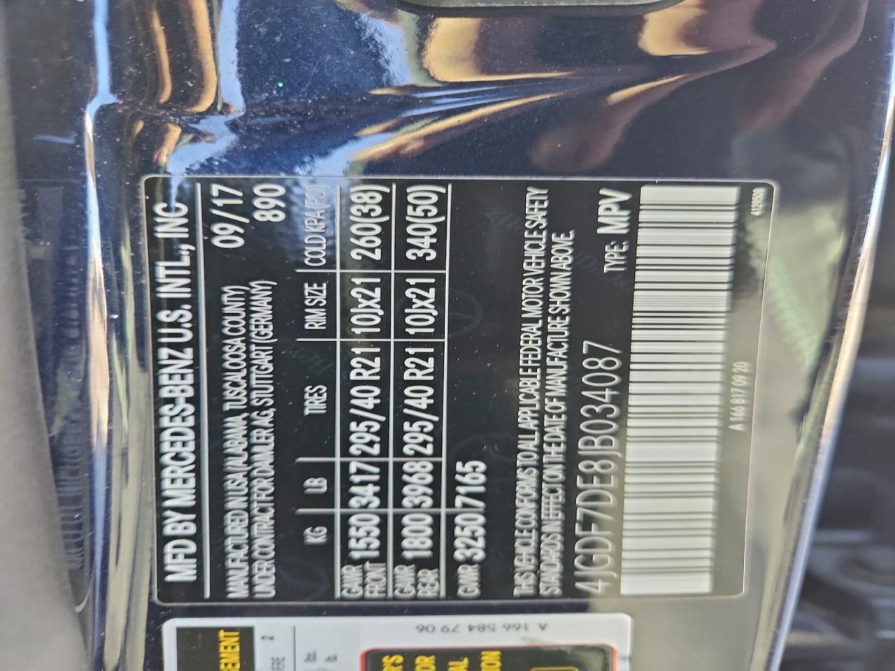 Mercedes-Benz Gls-class 550 4matic Image 11