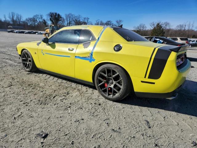 Dodge Challenger R/t Scat Pack Image 2