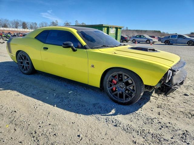 Dodge Challenger R/t Scat Pack Image 6