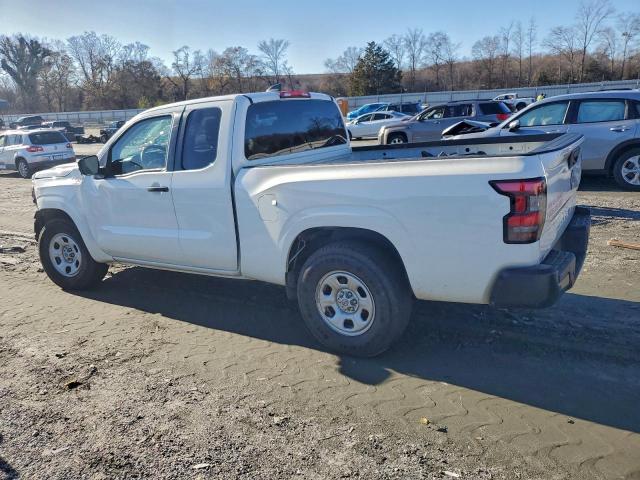 Nissan Frontier S Image 3