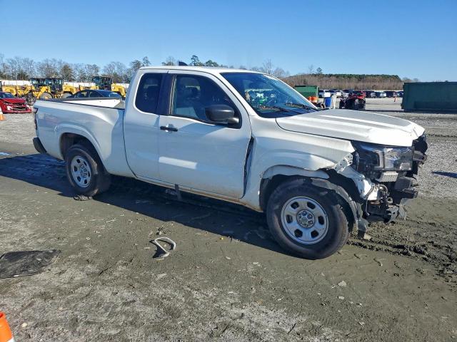 Nissan Frontier S Image 8