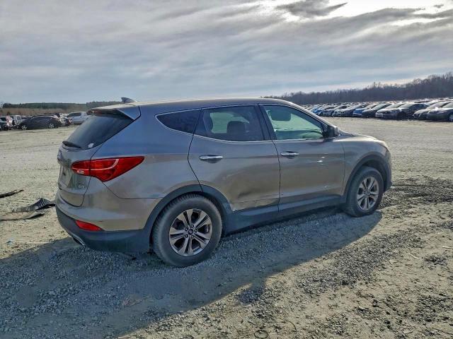 Hyundai SANTA FE Image 5