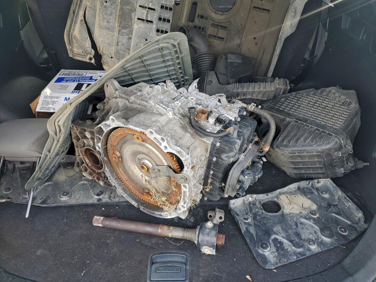 Hyundai SANTA FE Image 8