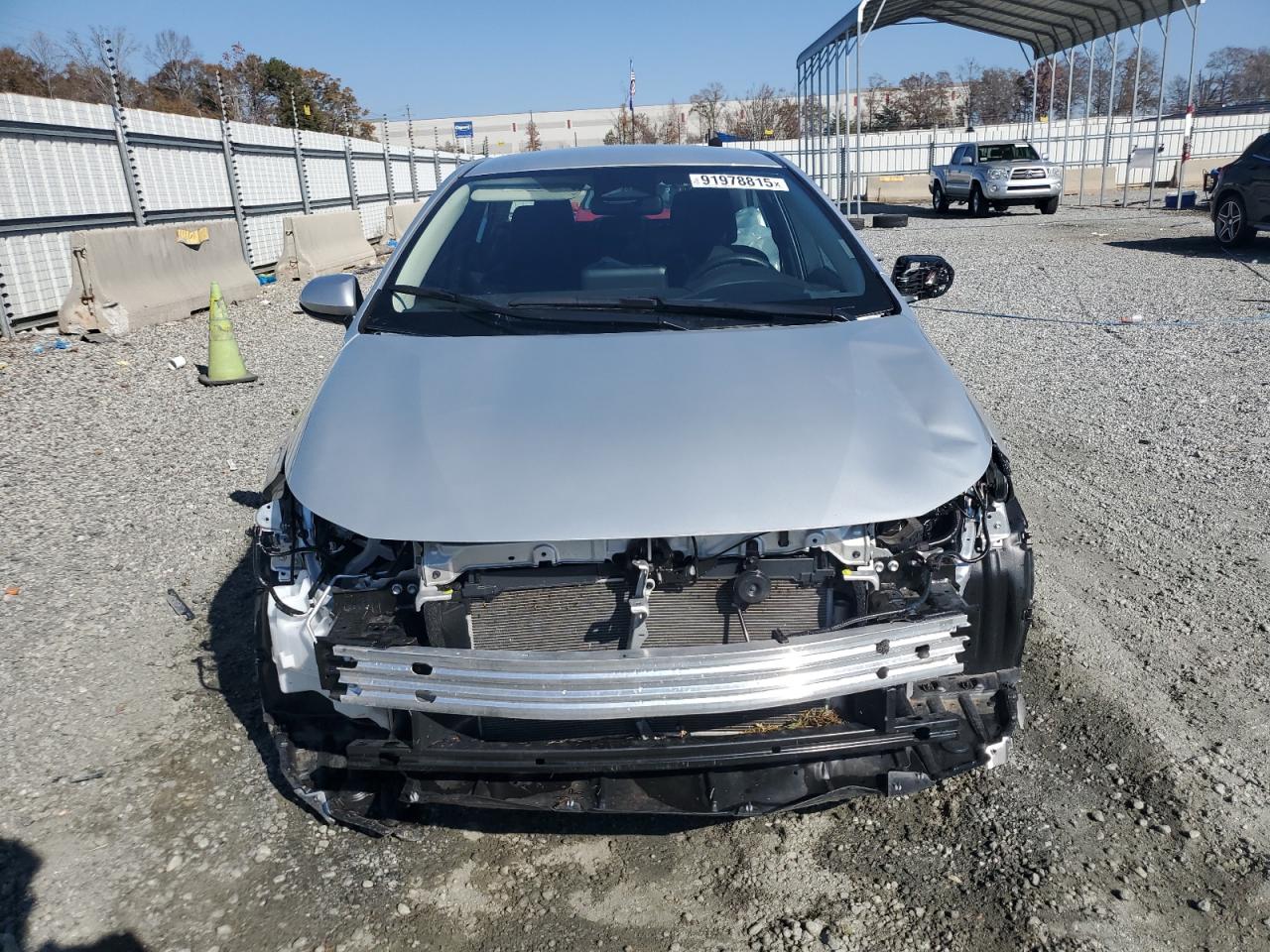 Toyota Corolla Le Image 10