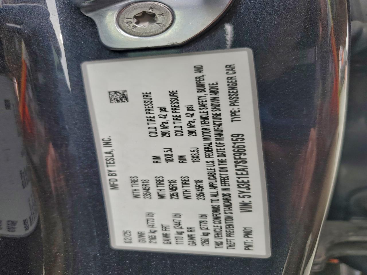 Tesla Model 3 Image 10