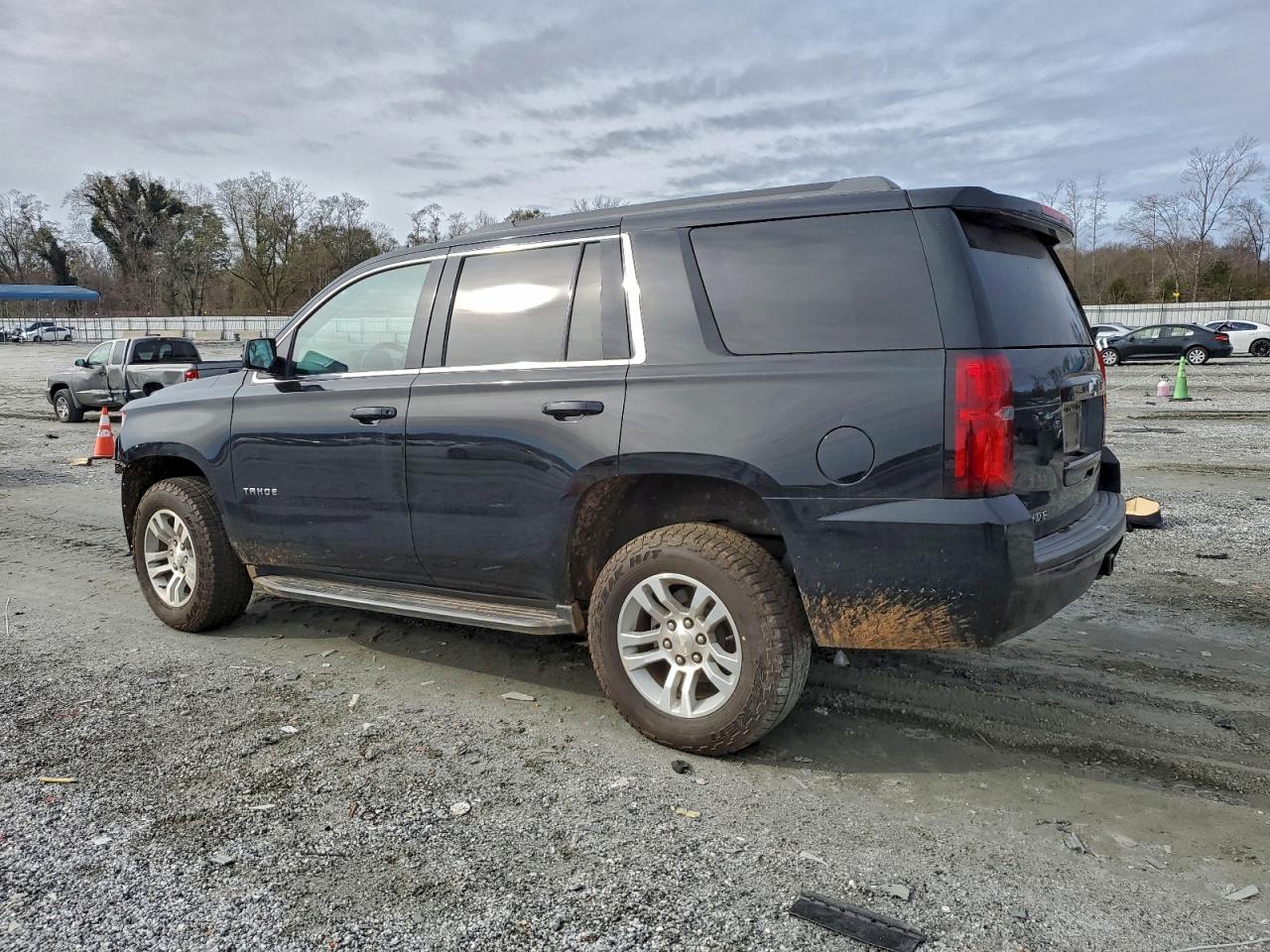 Chevrolet Tahoe C1500 Ls Image 2