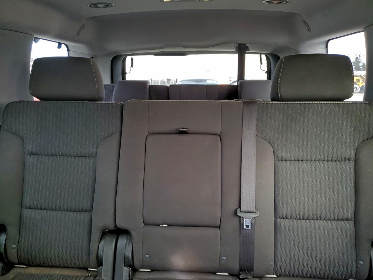 Chevrolet Tahoe C1500 Ls Image 8