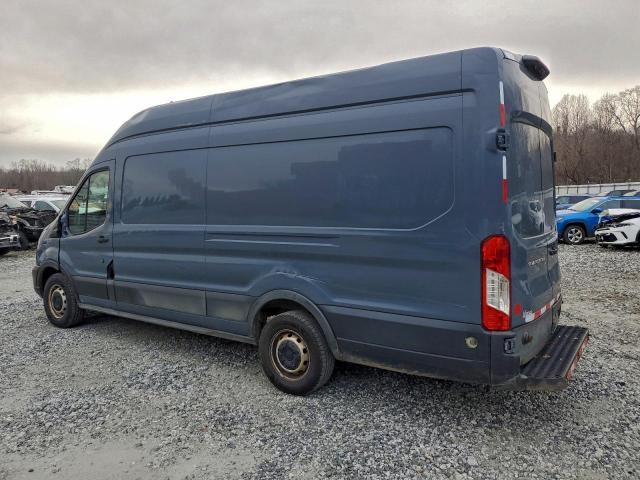 Ford Transit T-250 Image 3