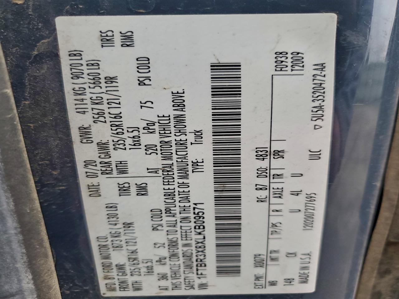 Ford Transit T-250 Image 13