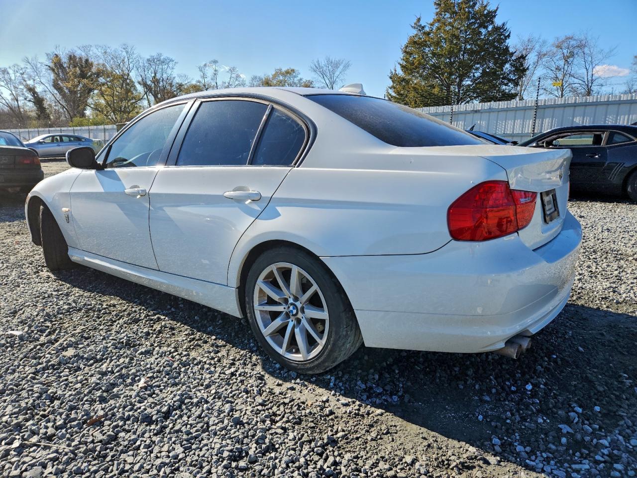BMW 3 Series I Image 5