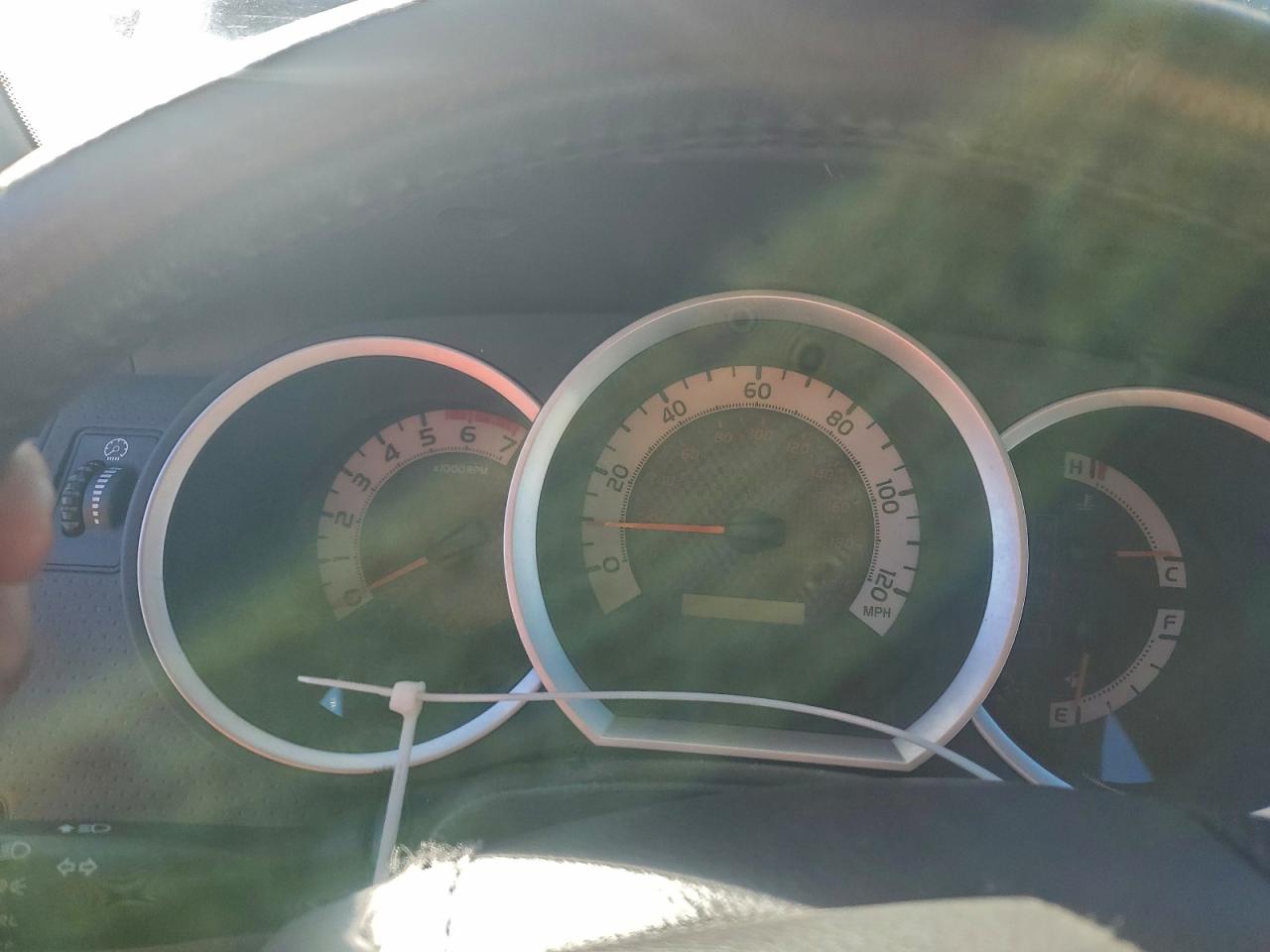 Toyota Tacoma Double Cab Image 9