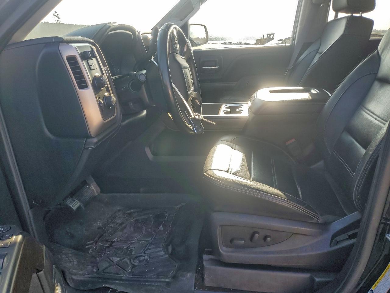 GMC Sierra K1500 Denali Image 10