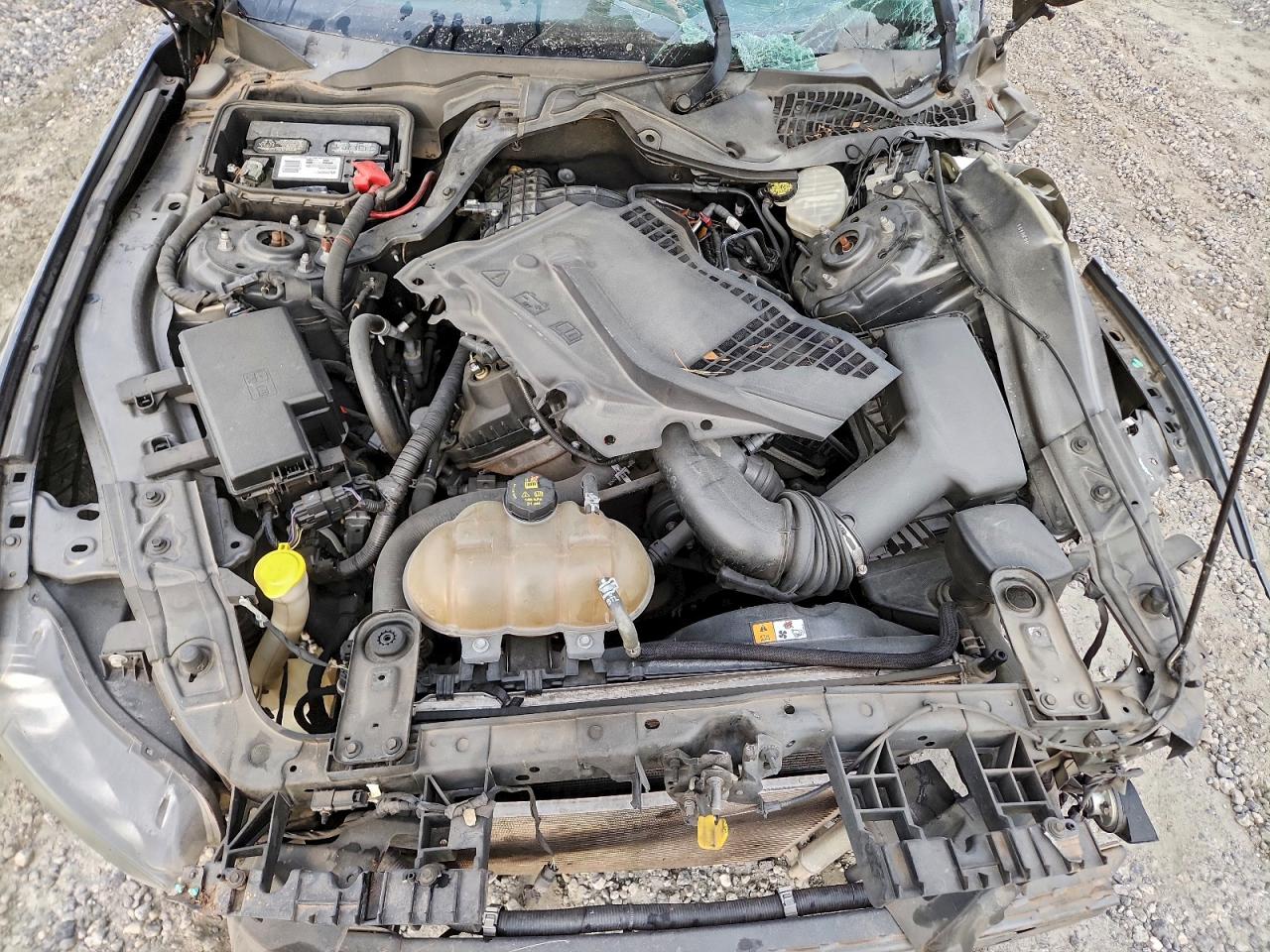 Ford Mustang Image 9