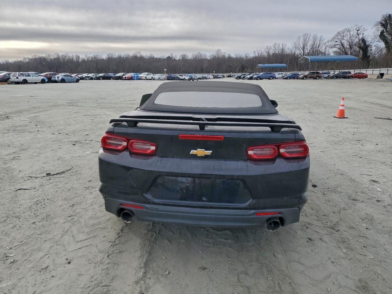 Chevrolet Camaro Ls Image 6