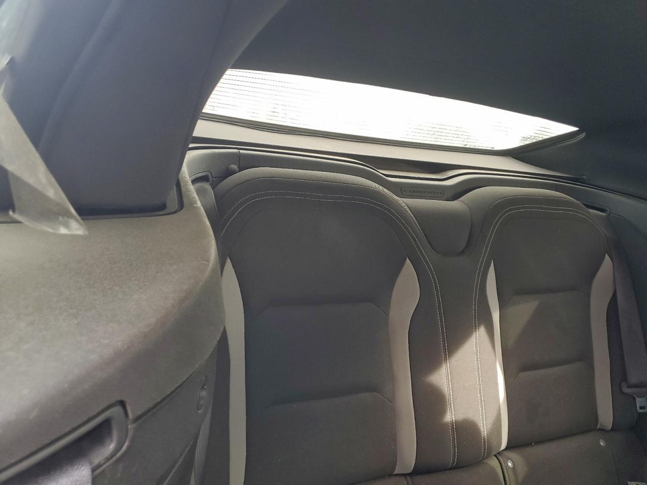 Chevrolet Camaro Ls Image 9