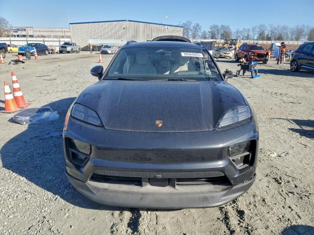 Porsche Macan 4 4 Image 6