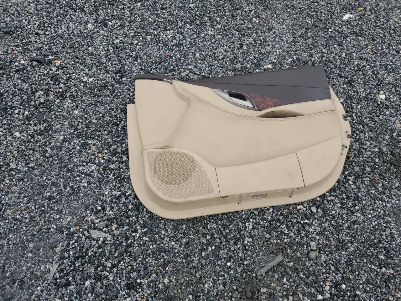 Buick LaCrosse Cxl Image 12