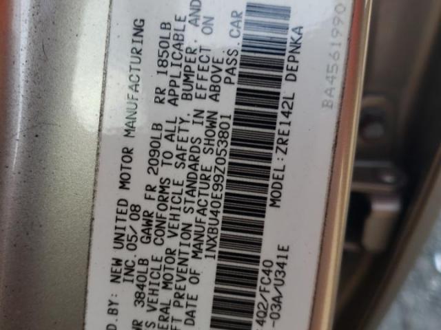 Toyota Corolla Base Image 9