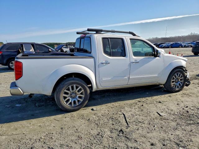 Nissan Frontier Crew Cab Se Image 5