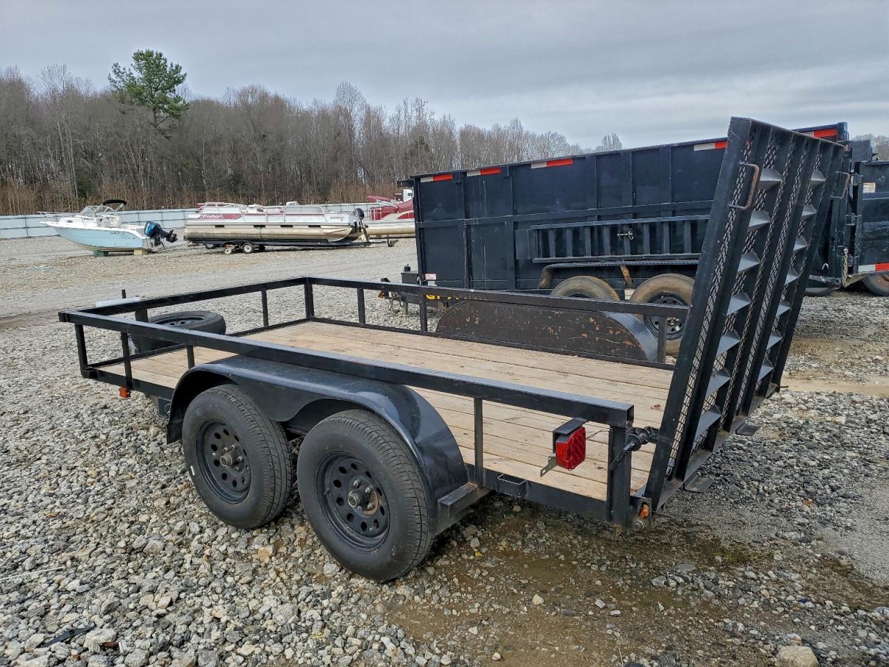 Carry On Other Image 9