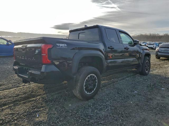 Toyota Tacoma Double Cab Image 2