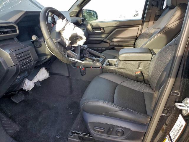 Toyota Tacoma Double Cab Image 5