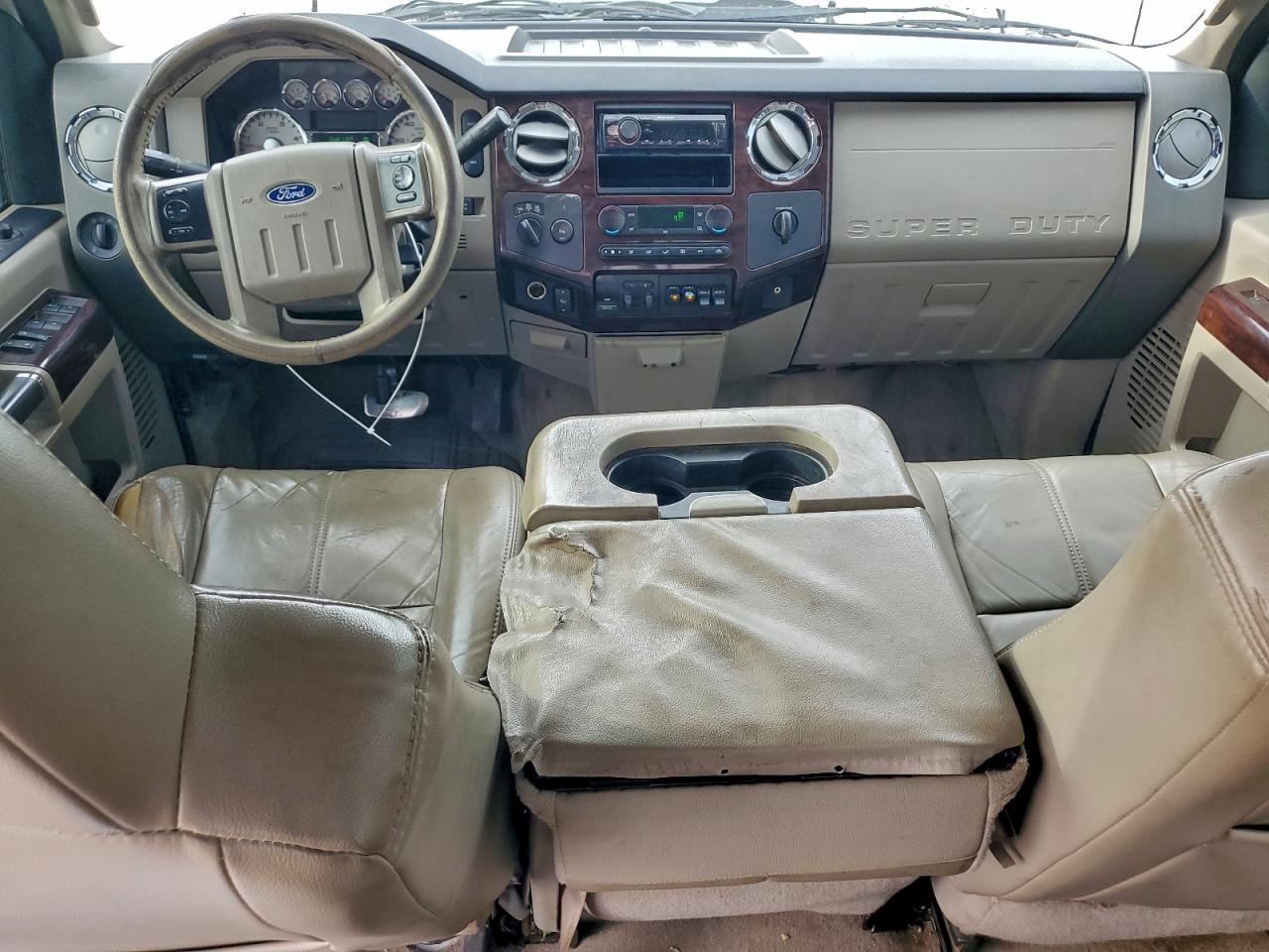 Ford F-250 Super Duty Image 4