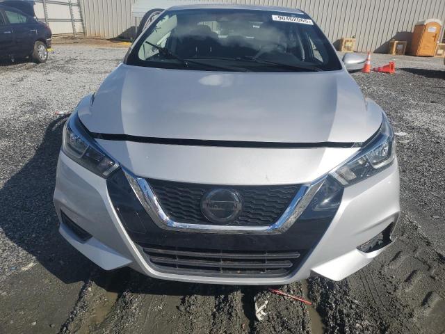 Nissan Versa Sv Image 2