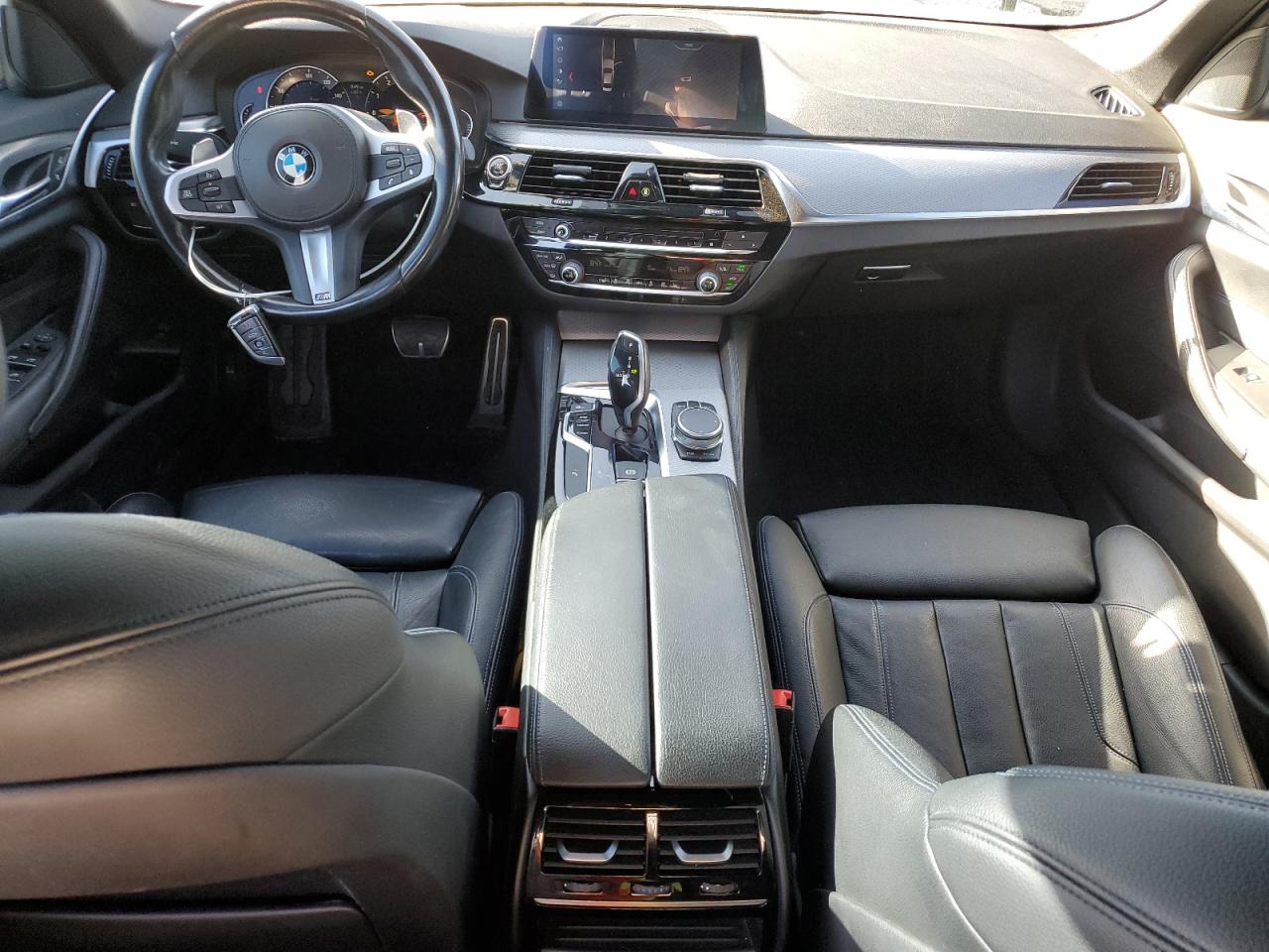 BMW 5 Series I Image 3