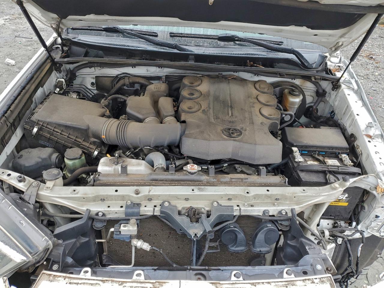 Toyota 4Runner Sr5 Image 13