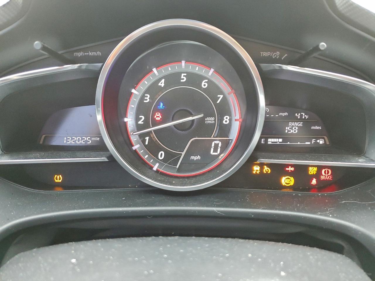 Mazda 3 Grand Touring Image 8