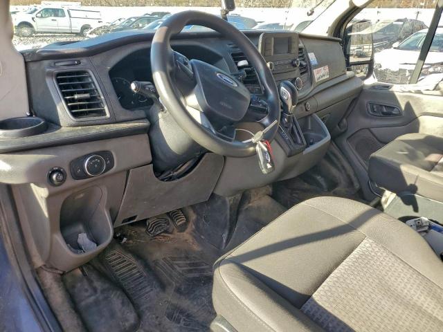 Ford Transit T-250 Image 9