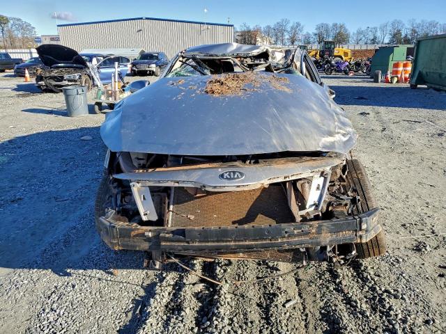 Kia Optima Lx Image 2