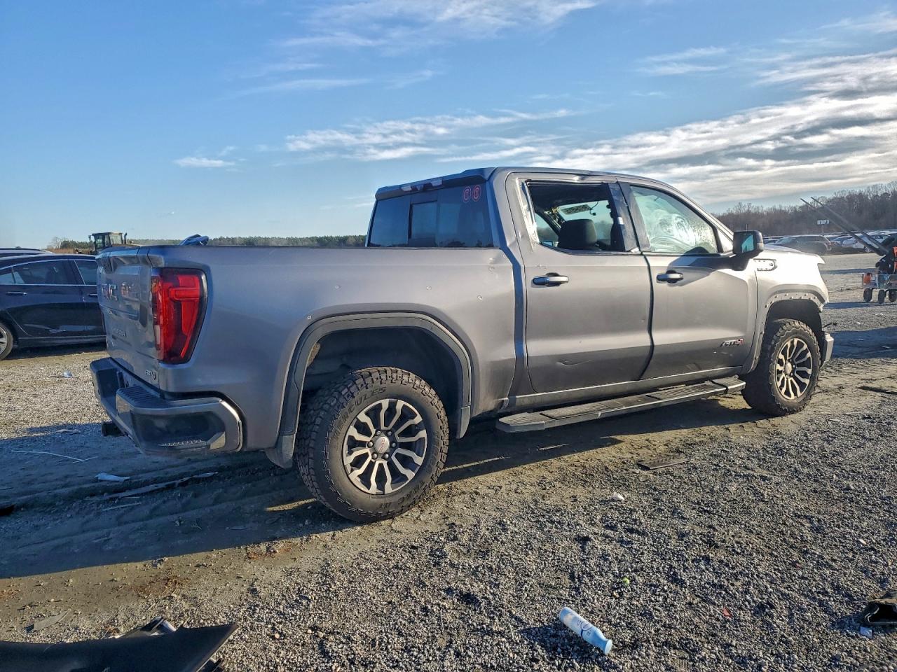 GMC Sierra K1500 At4 Image 9