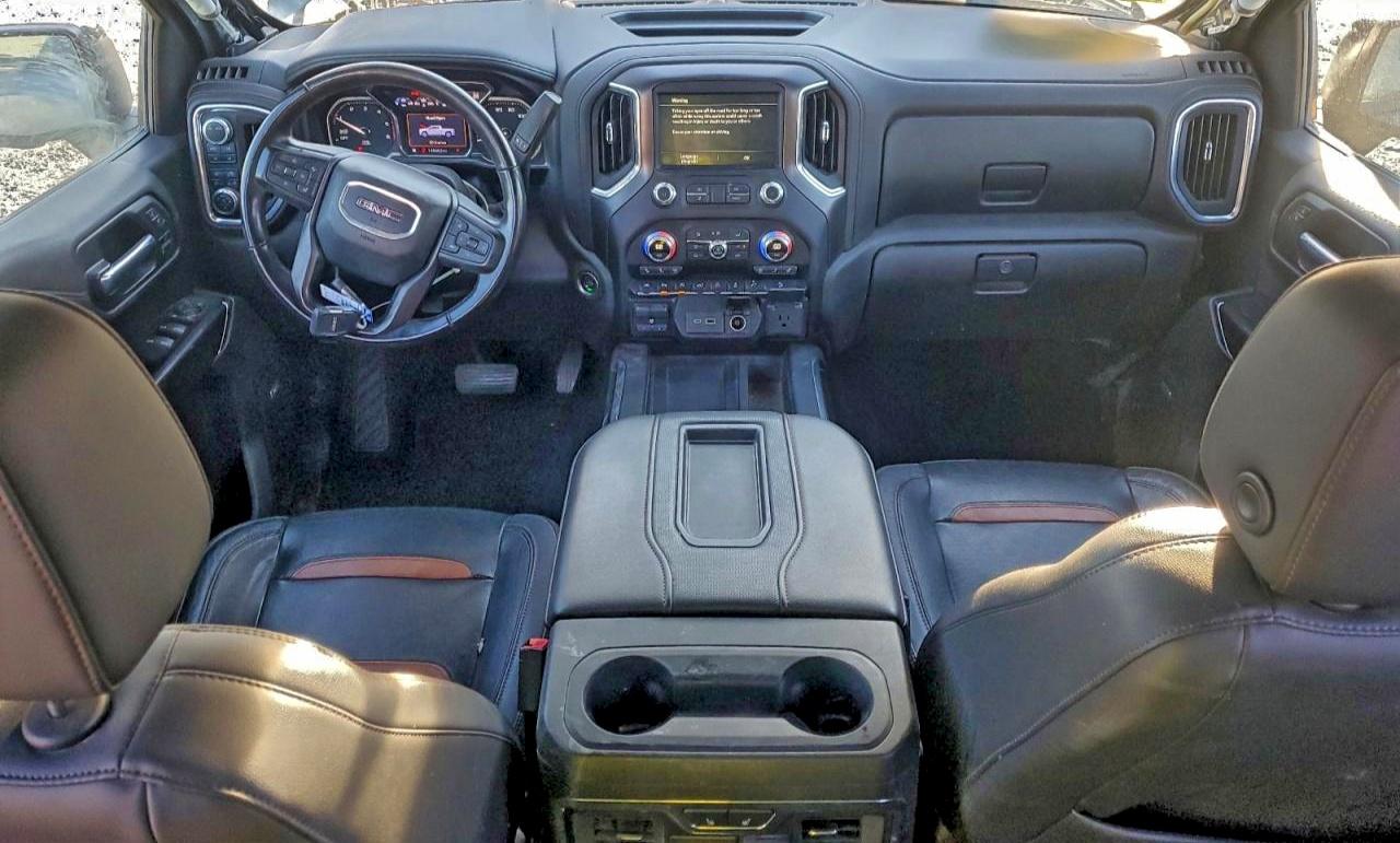 GMC Sierra K1500 At4 Image 3