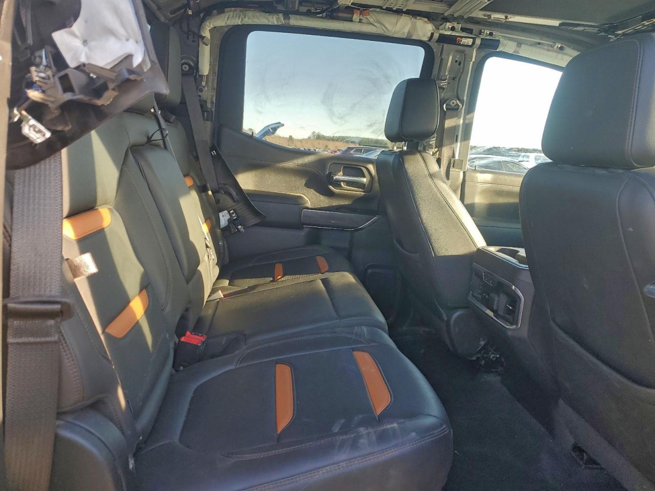 GMC Sierra K1500 At4 Image 8