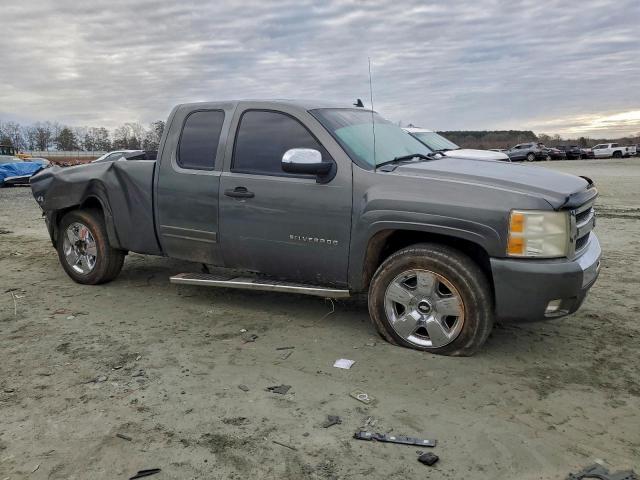 Chevrolet Silverado K1500 Lt Image 5