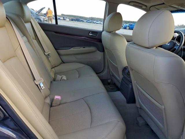 INFINITI G37 Base Image 10