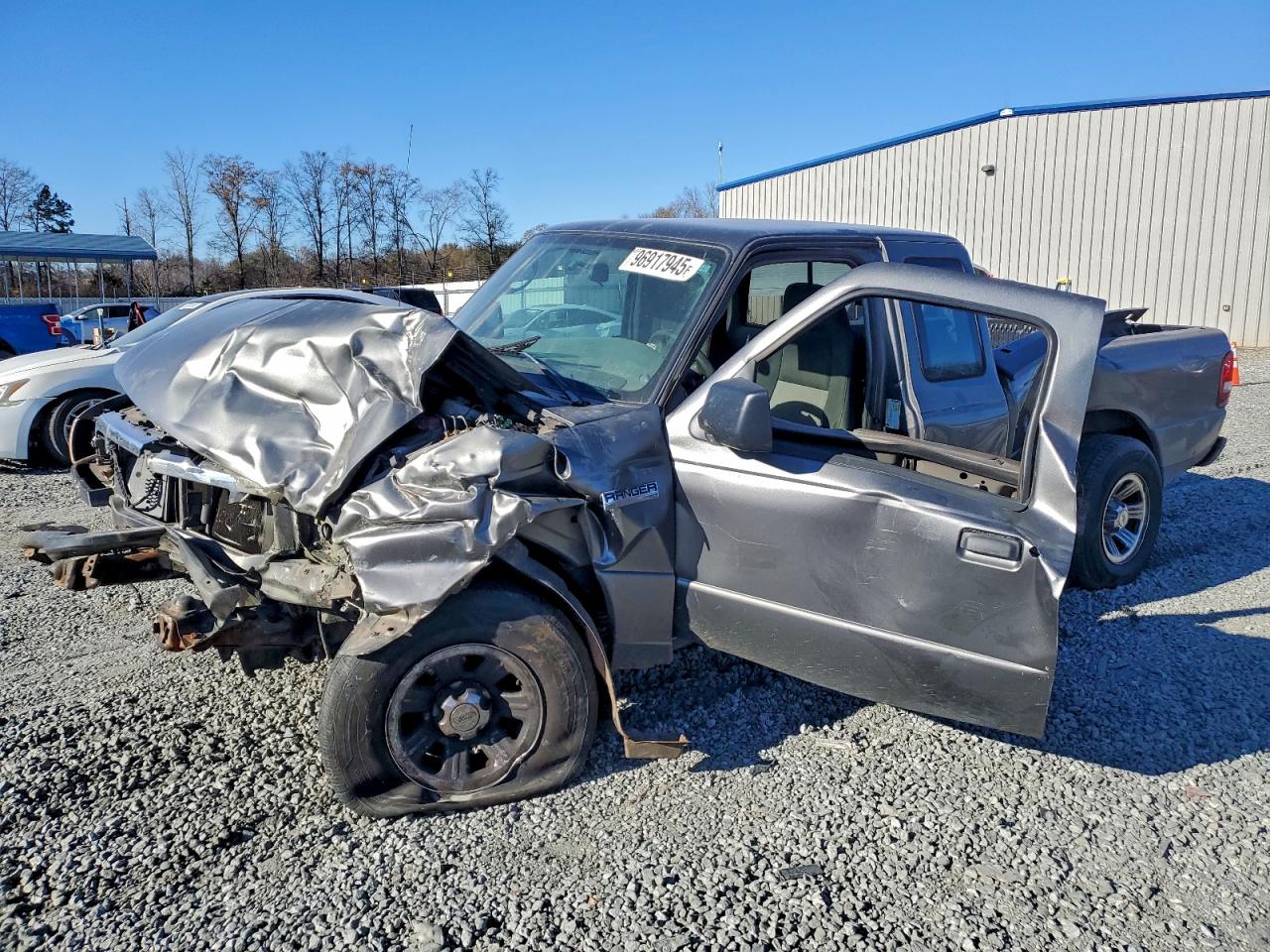 Ford Ranger Super Cab Image 1