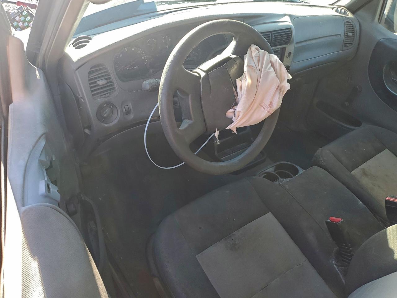 Ford Ranger Super Cab Image 7