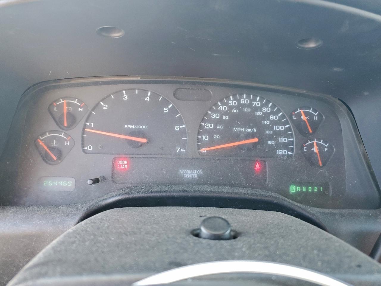 Dodge Dakota Quad Sport Image 4