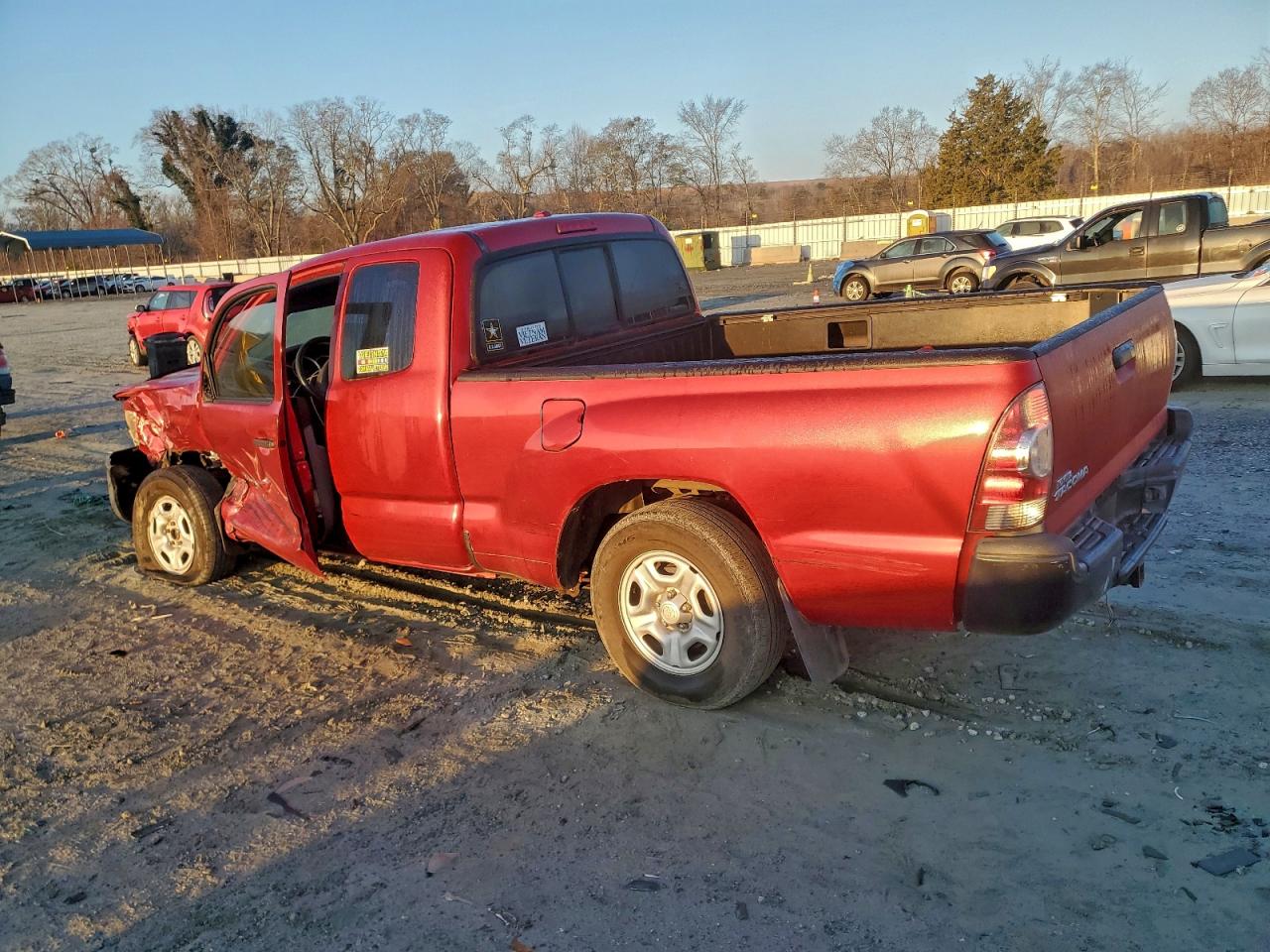 Toyota Tacoma Access Cab Image 8