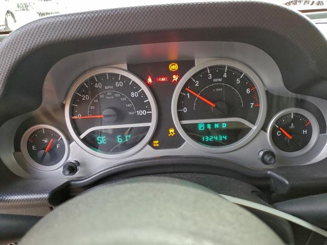 Jeep Wrangler Rubicon Image 7