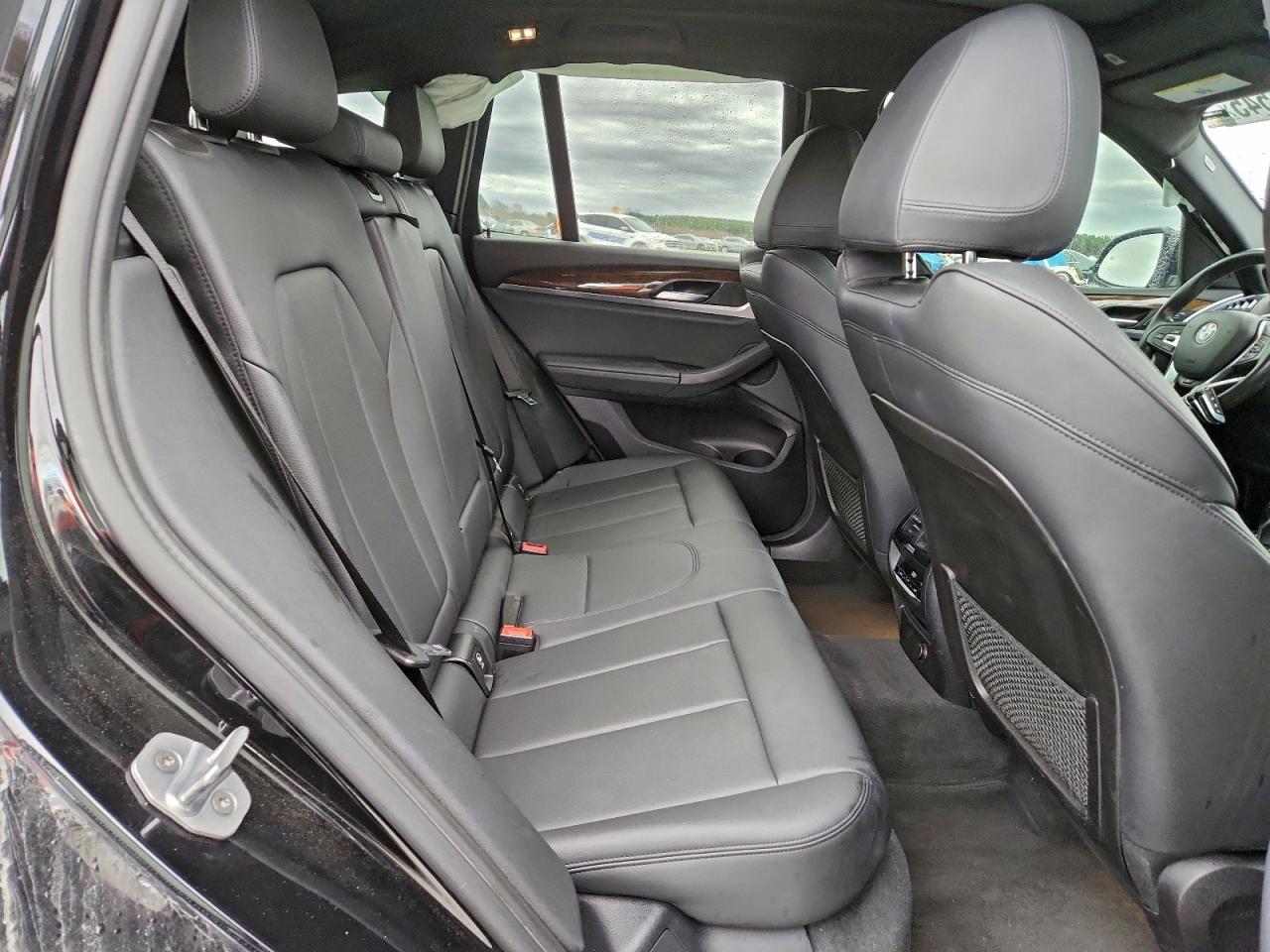 BMW X Series Xdrive30i Image 10