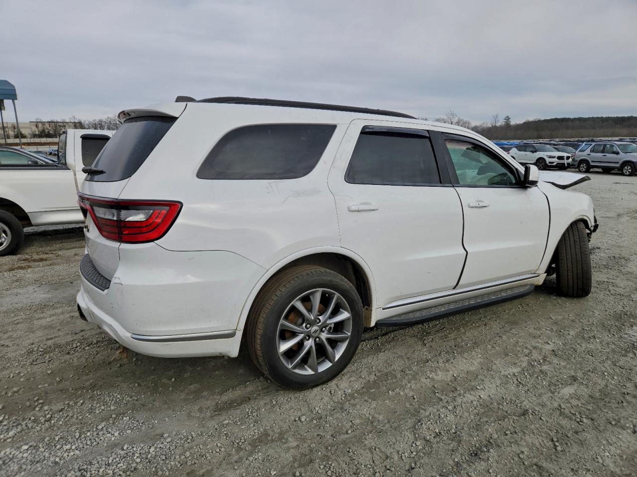 Dodge Durango Sxt Image 11