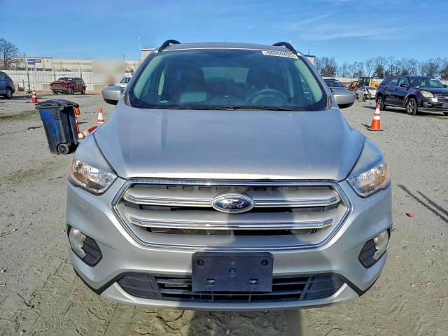 Ford Escape Se Image 6