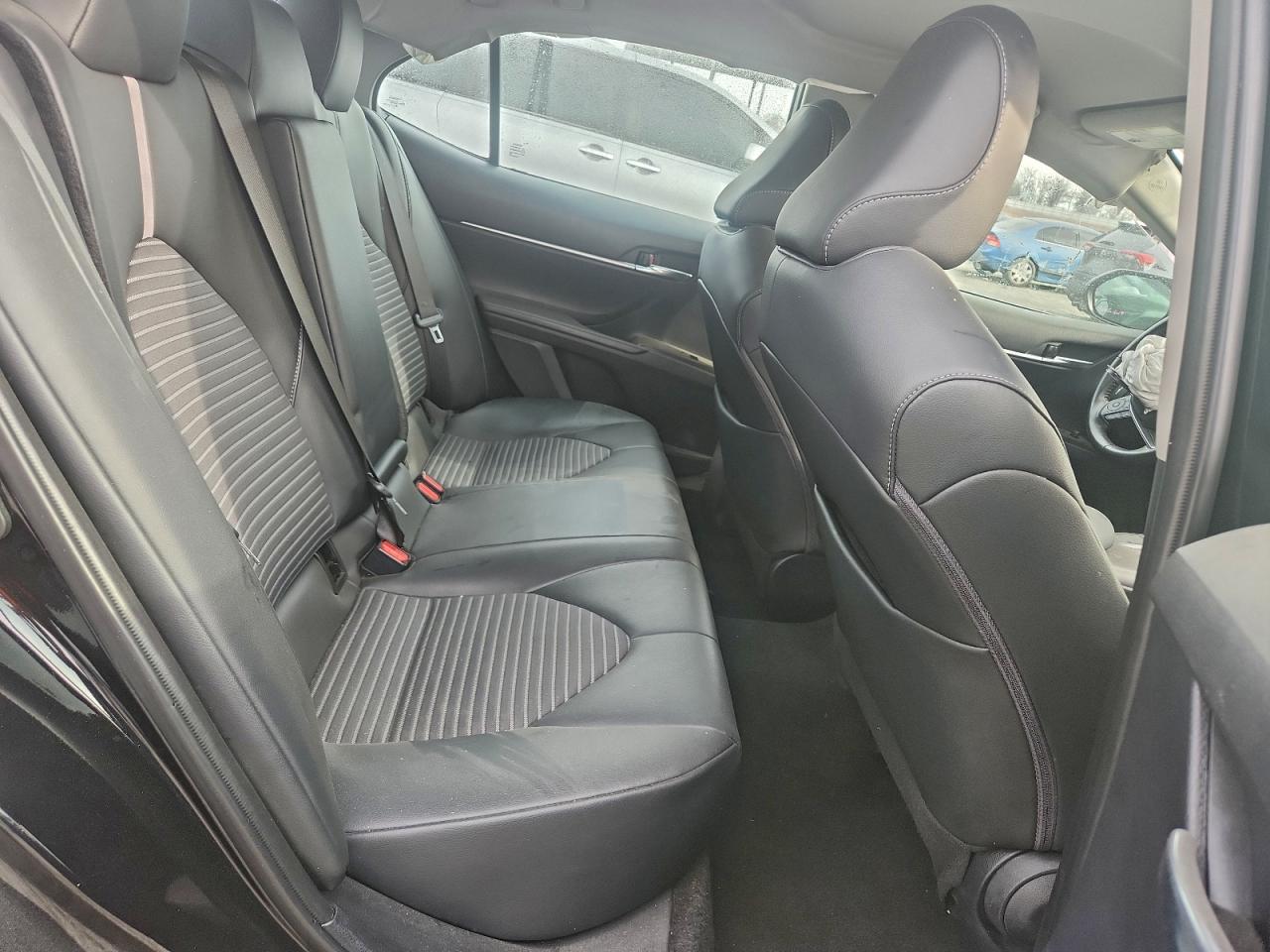 Toyota Camry Se Night Shade Image 9