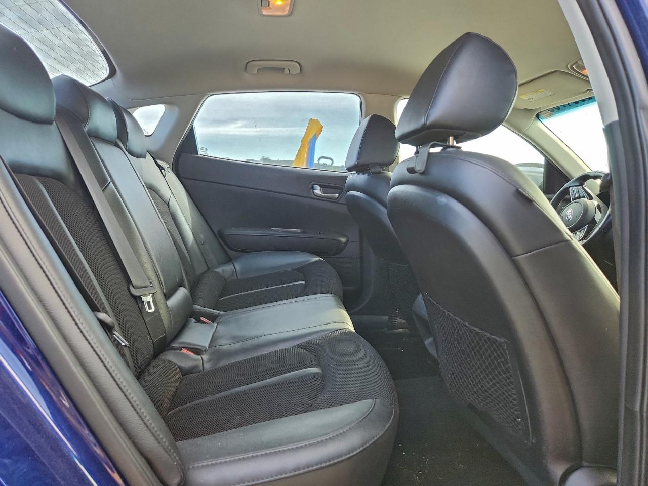 Kia Optima Lx Image 8